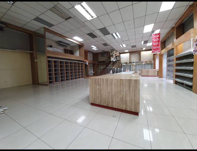2,000M² RETAIL FOR SALE IN VEREENIGING CENTRAL